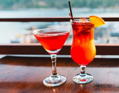 Ducey's on the Lake Or The Pines Resort