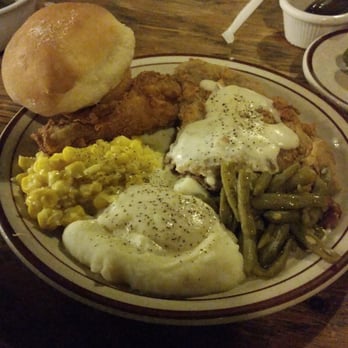 Belle's Chicken Dinner House