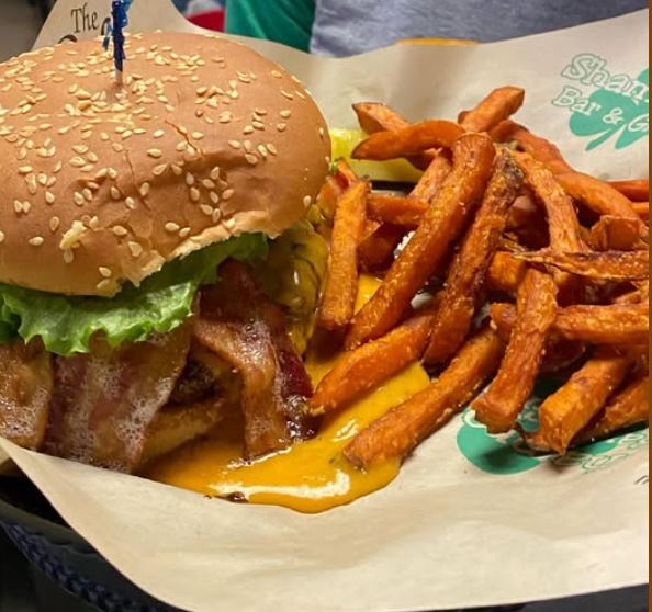 Shamrock Bar & Grille Patchen Village 