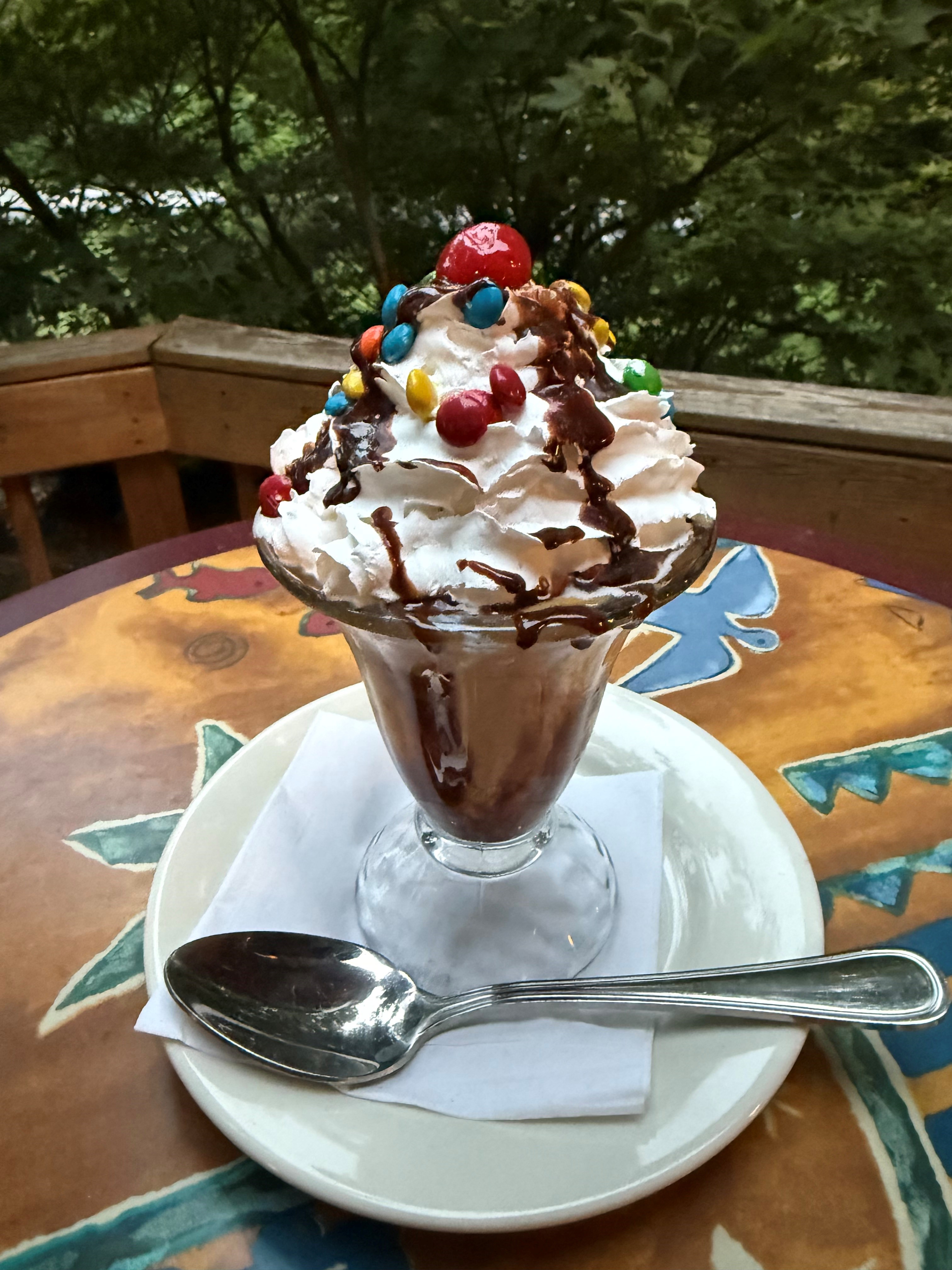 The Doghouse Restaurant and Sports Bar