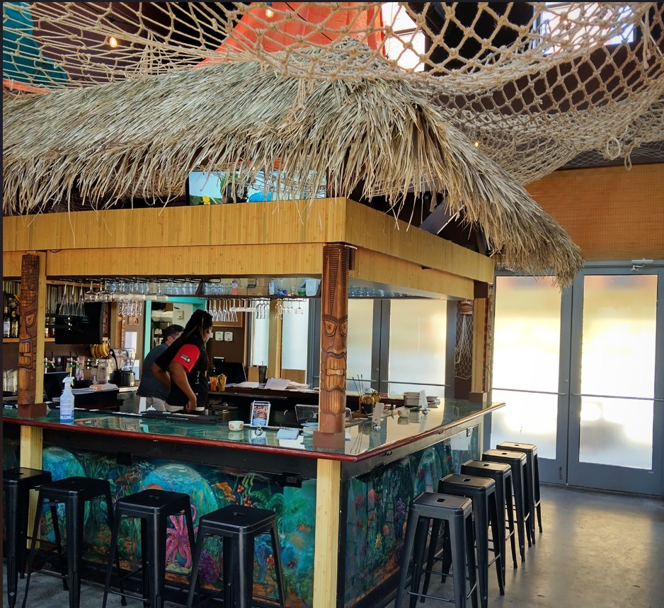 10th Island Tiki Bar and Grill