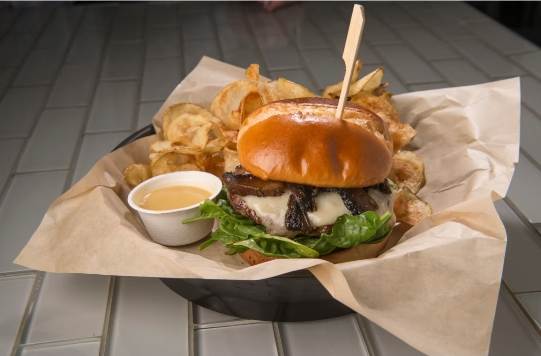 1129 Spirits & Eatery