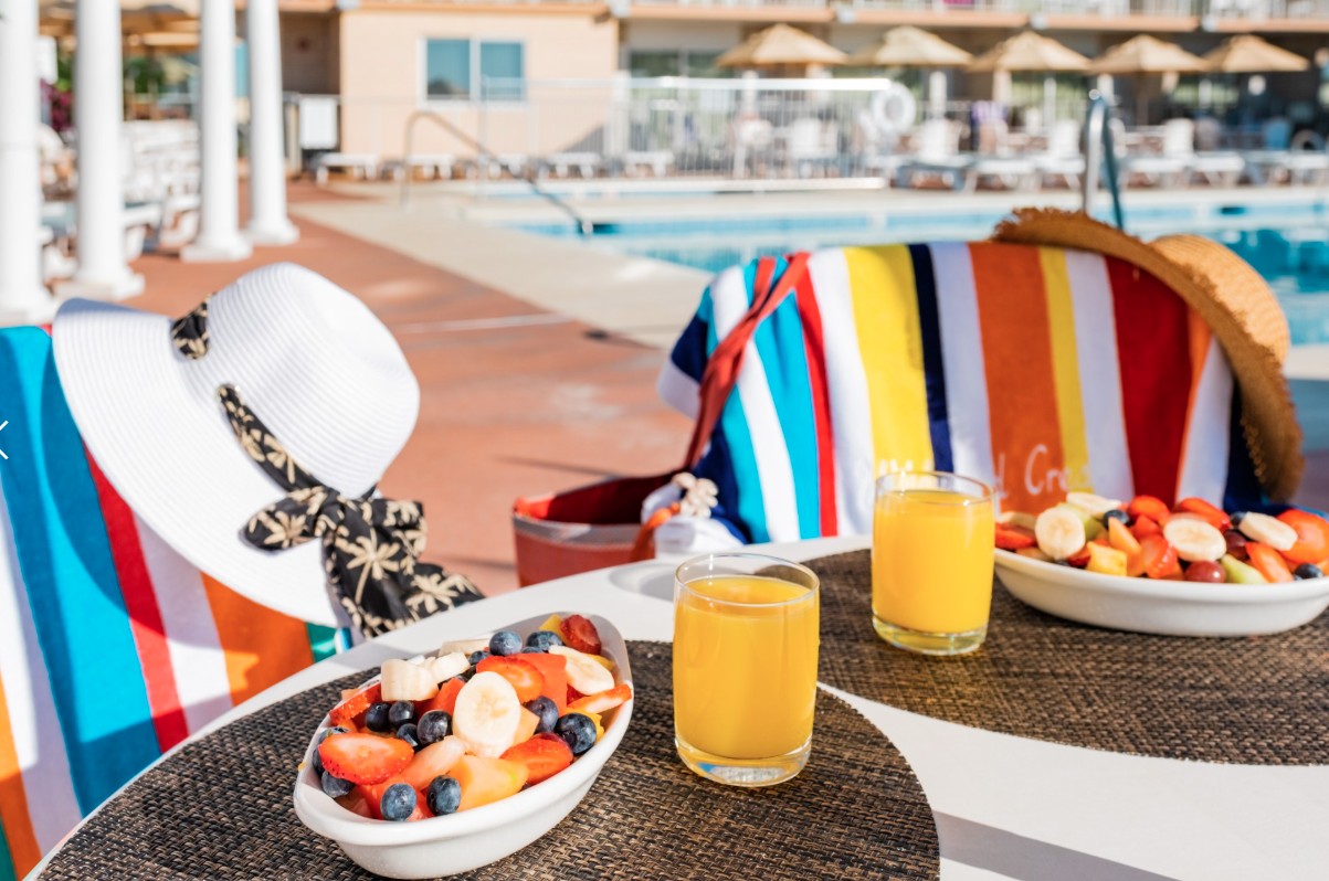 Reges Oceanfront Resort 4-Night Stay October 5-9, 2026
